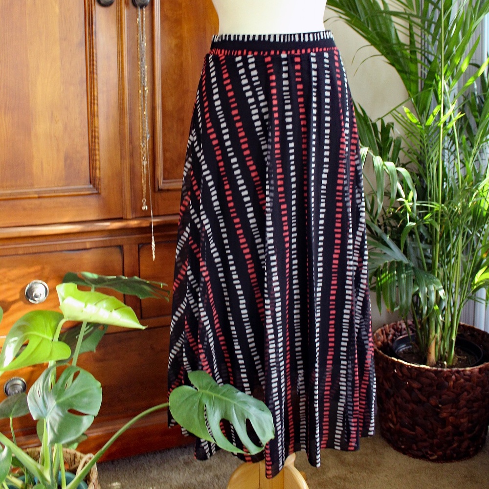 NWT Alfani Midi Layered Skirt US size M